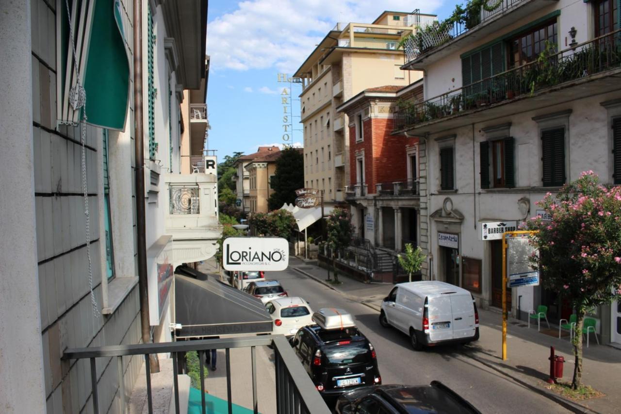 Hotel Nettuno مونتيكاتيني تيرمي المظهر الخارجي الصورة